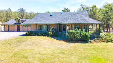 Tiny photo for 371 Castle Creek Road, Grants Pass, OR 97526 (MLS # 220223784)
