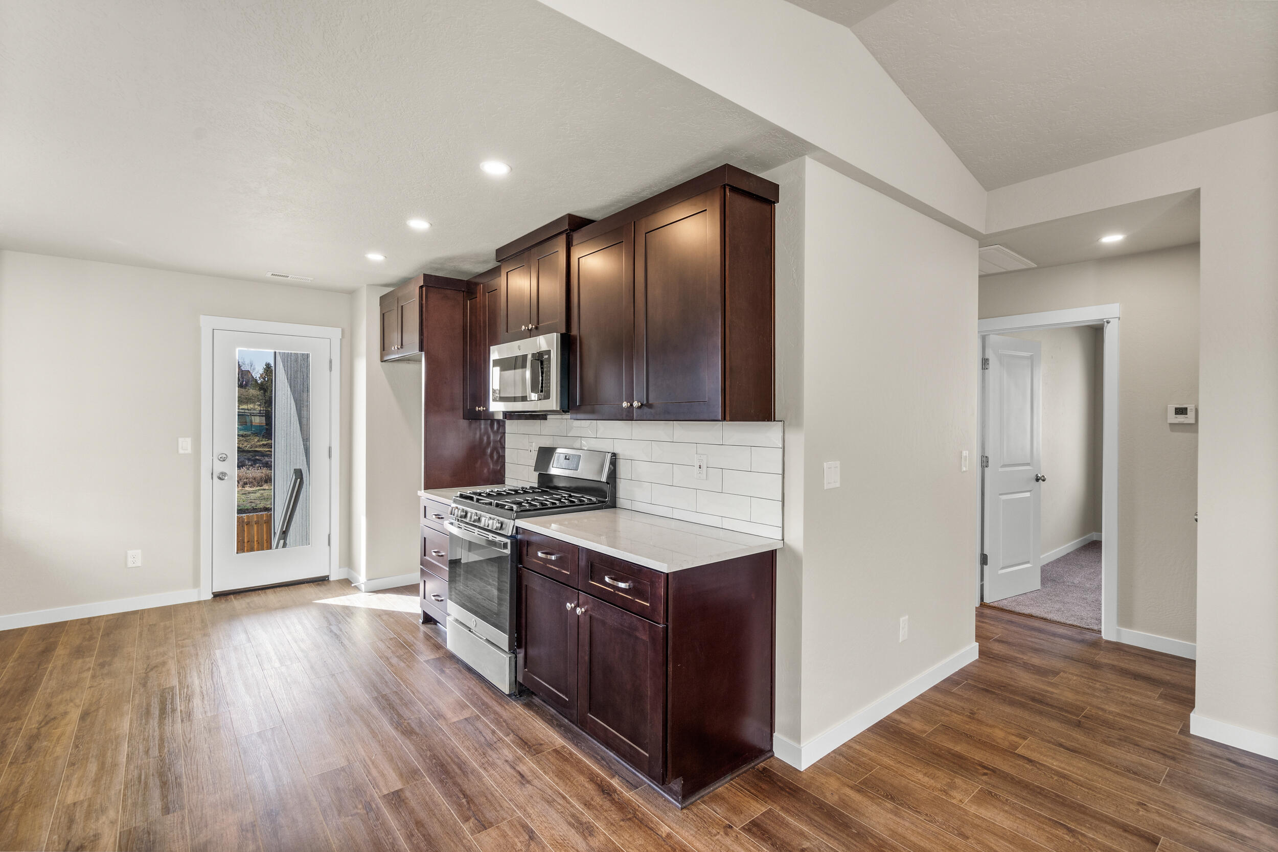 Stoneridge Terrace - Residential