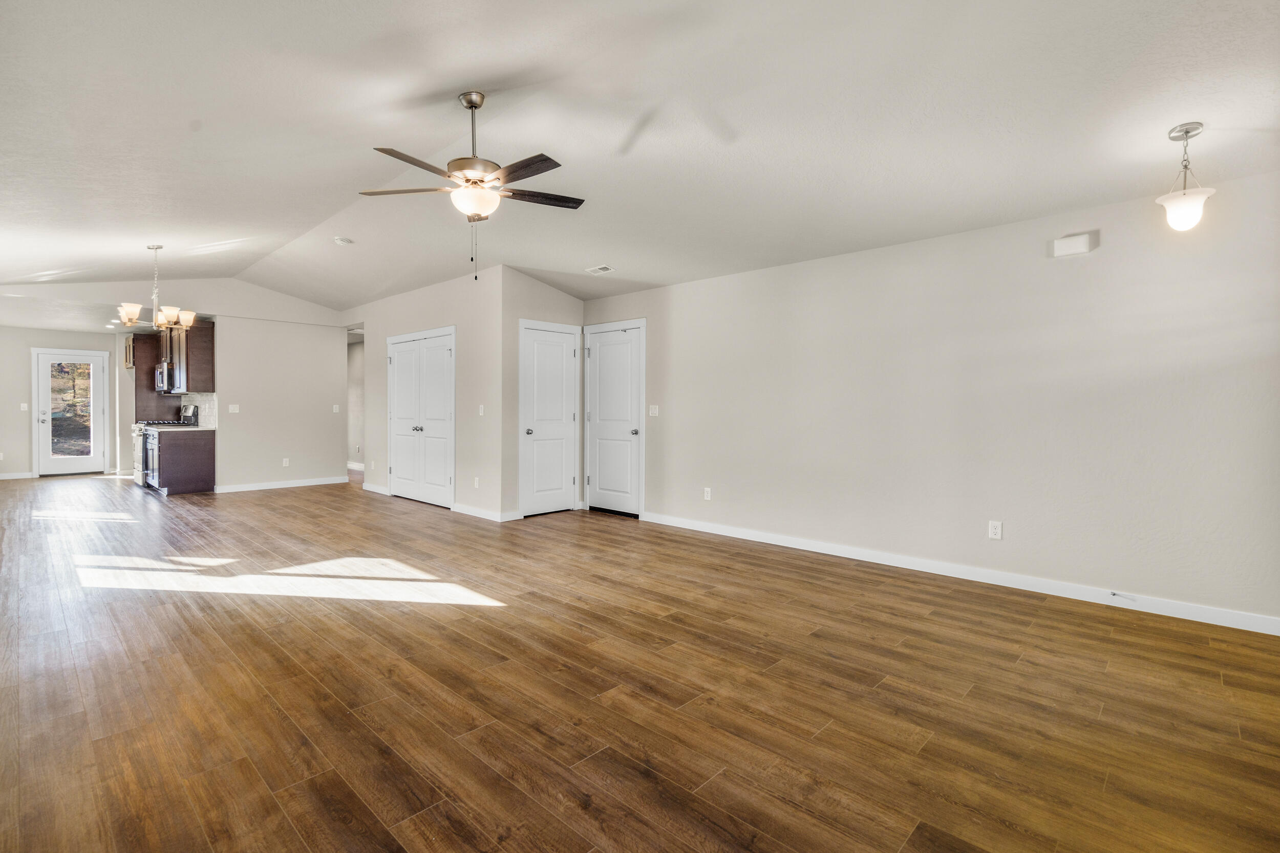 Stoneridge Terrace - Residential