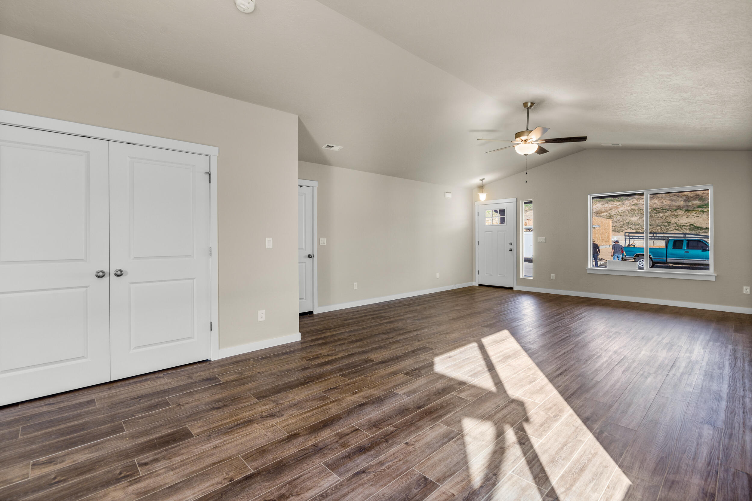 Stoneridge Terrace - Residential