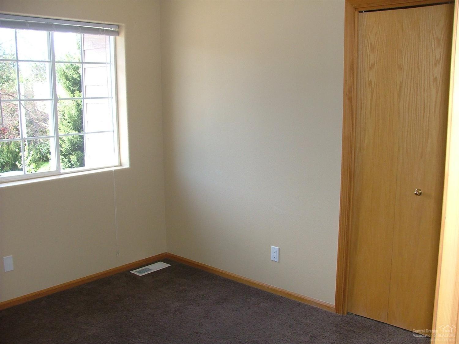 Deer Pointe Village - Residential