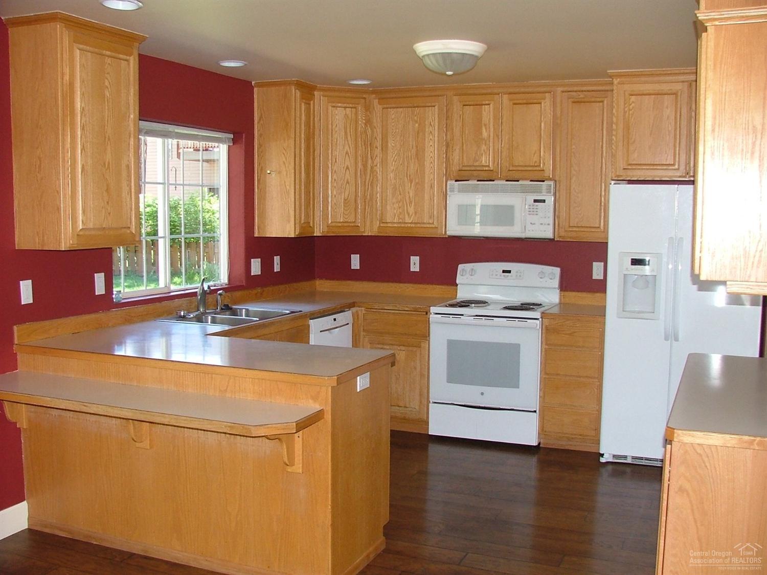 Deer Pointe Village - Residential