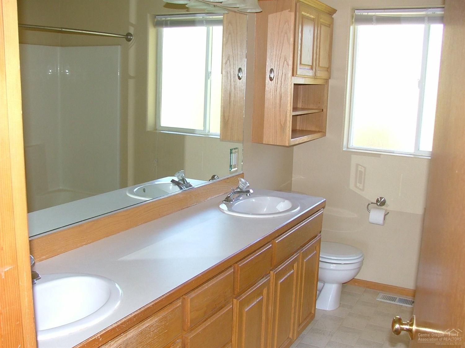 Deer Pointe Village - Residential