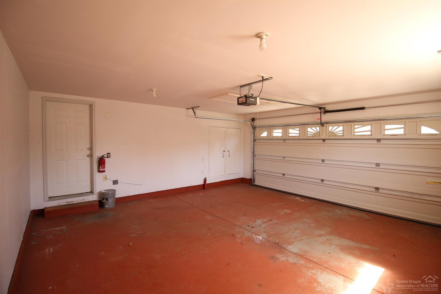 Pines At Sisters - Residential