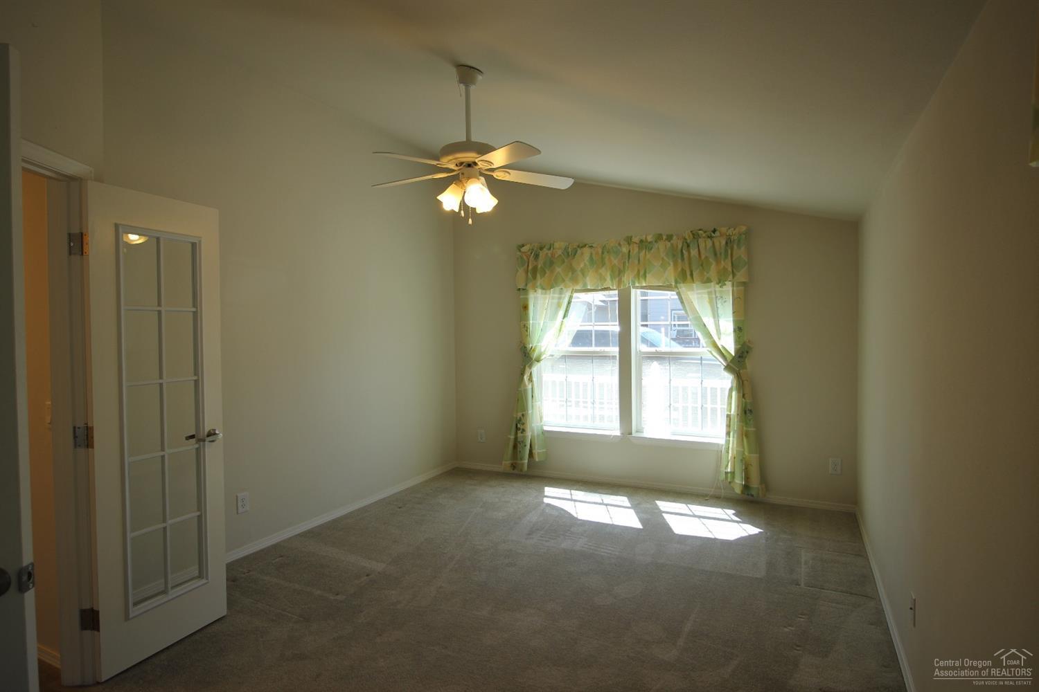 Pines At Sisters - Residential