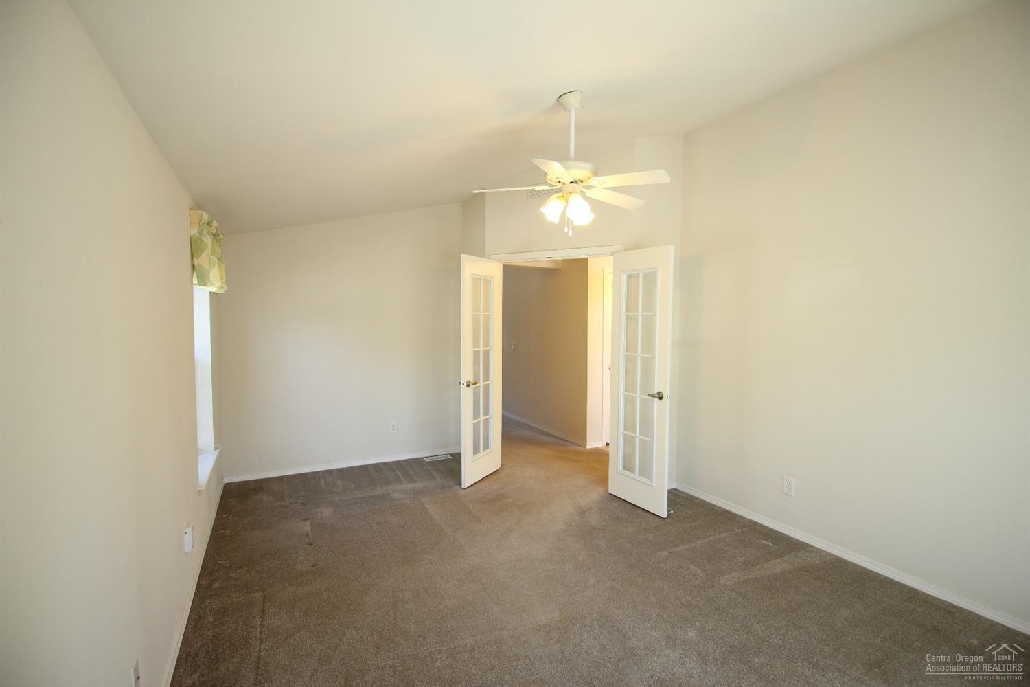 Pines At Sisters - Residential