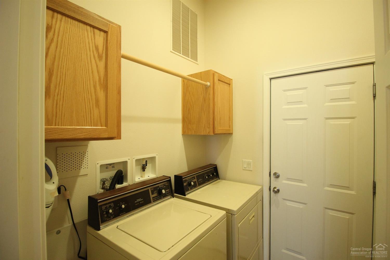 Pines At Sisters - Residential