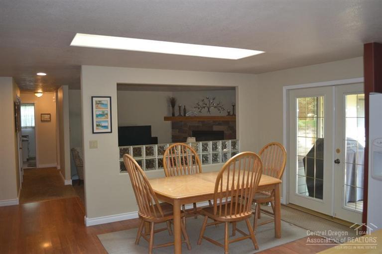 Golden Mantle - Residential