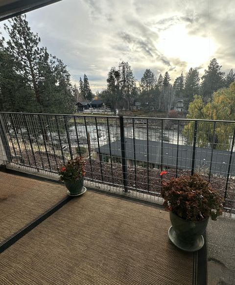 Tiny photo for 1565 NW Wall Street #306, Bend, OR 97703 (MLS # 220212115)