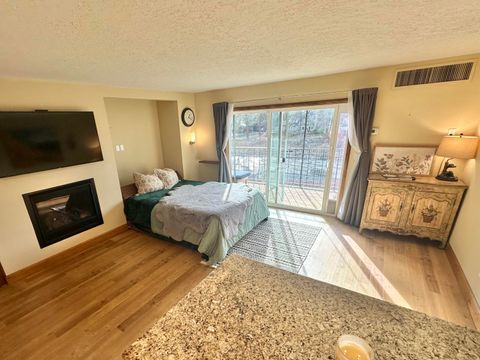 Tiny photo for 1565 NW Wall Street #306, Bend, OR 97703 (MLS # 220212115)