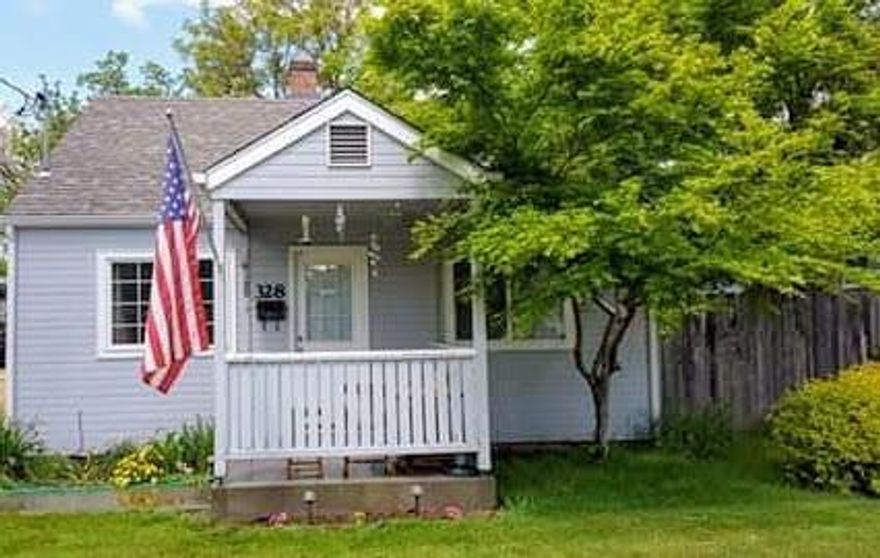 This wonderful home is ready for you! Plenty of room for your RV/Toys in the spacious driveway, with detached 2 car garage. Home has a fenced backyard and sits on a roomy .18 acre lot. Home has a newer roof, new carpet, newer siding, paint, updates to the bathroom and much more. Schedule a showing today!