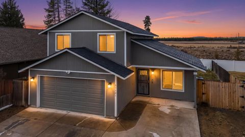 Photo of 51281 Riley Lane, La Pine, OR 97739 (MLS # 220216038)