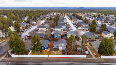 Tiny photo for 51281 Riley Lane, La Pine, OR 97739 (MLS # 220216038)