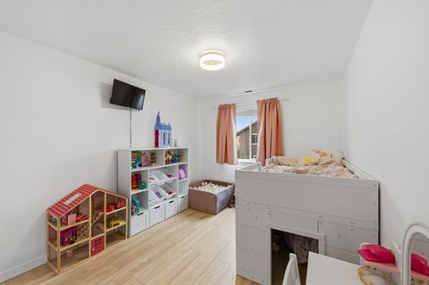 Tiny photo for 51281 Riley Lane, La Pine, OR 97739 (MLS # 220216038)