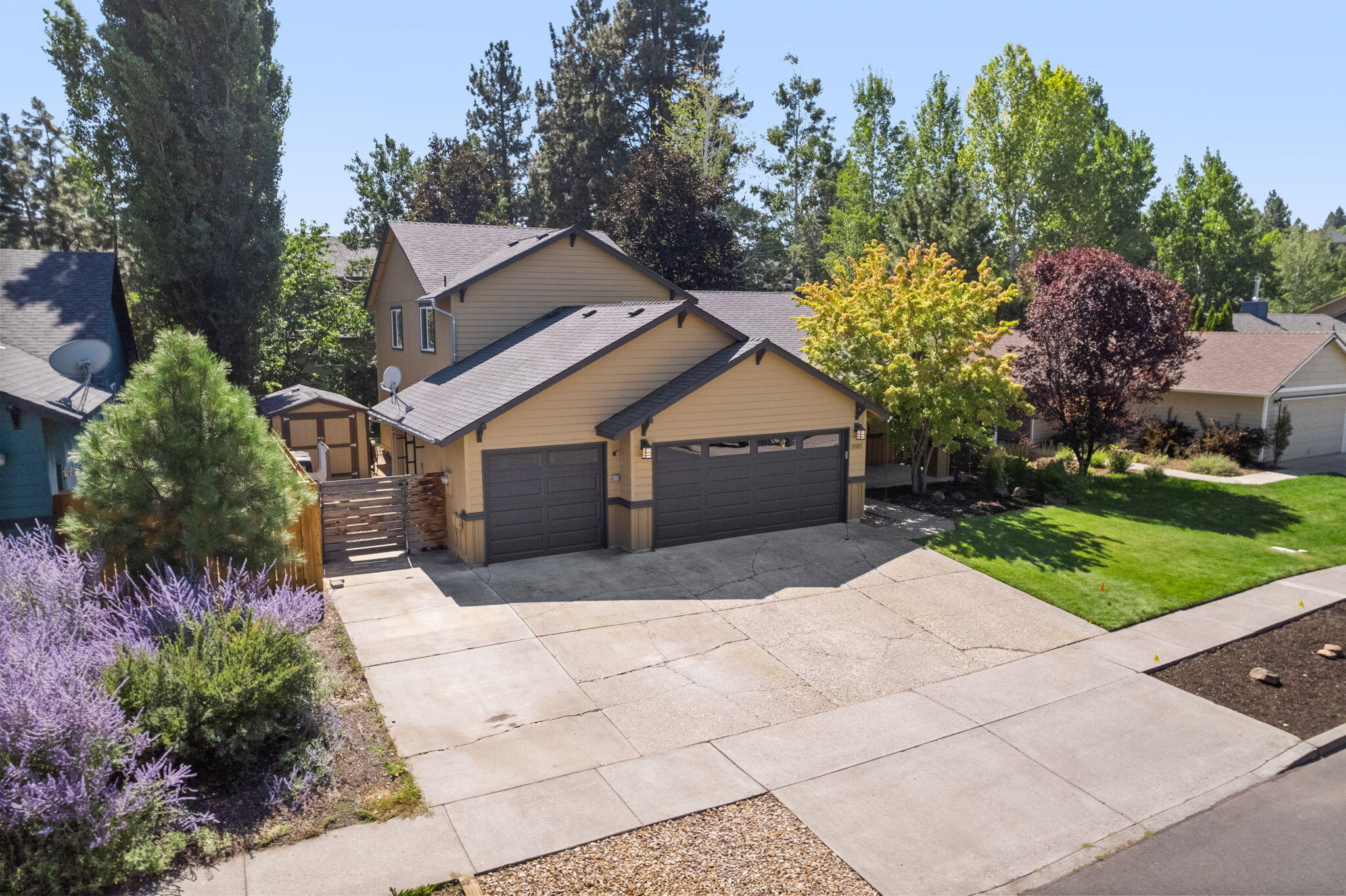 Elkhorn Estates - Residential