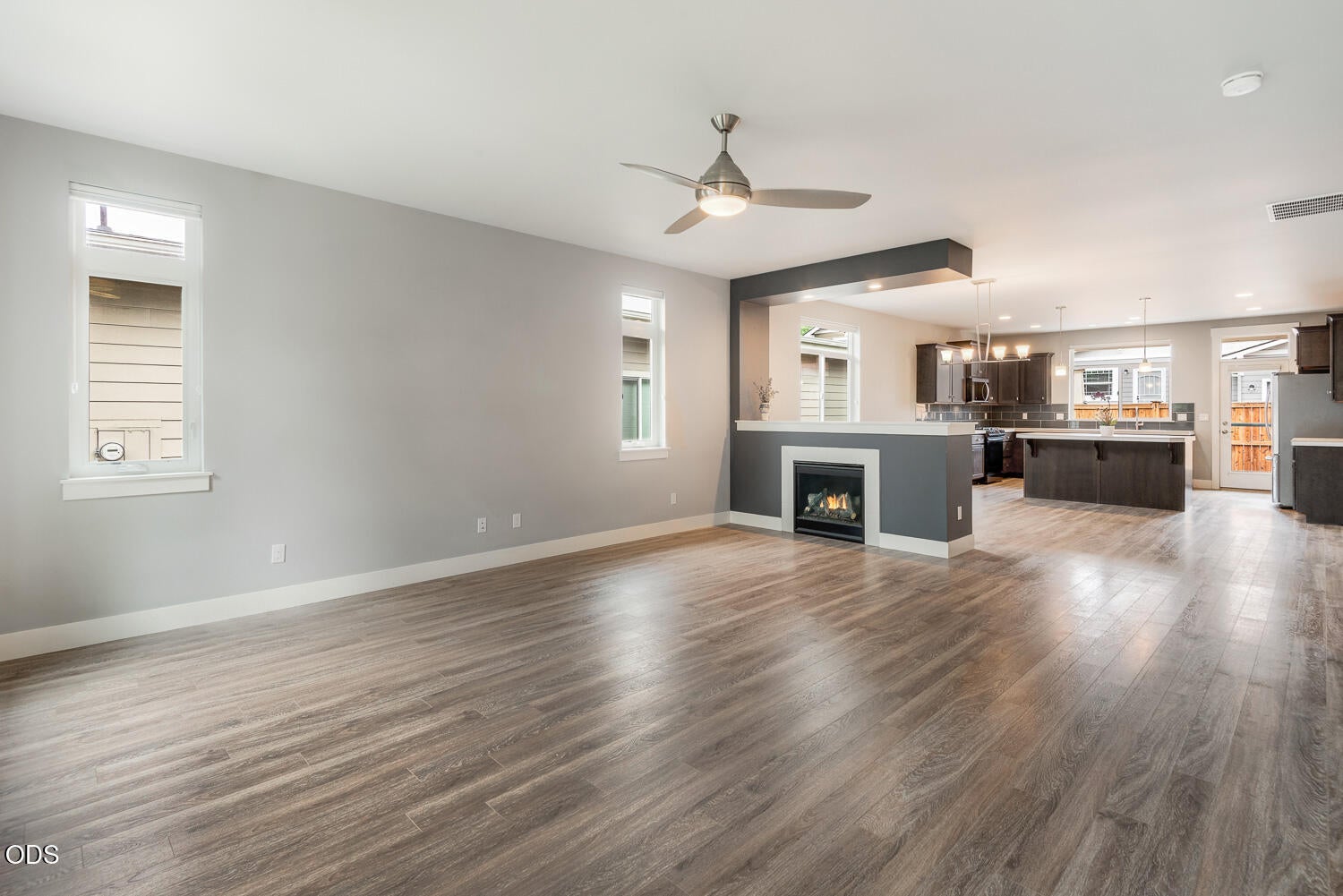 2801 NE Great Horned Place