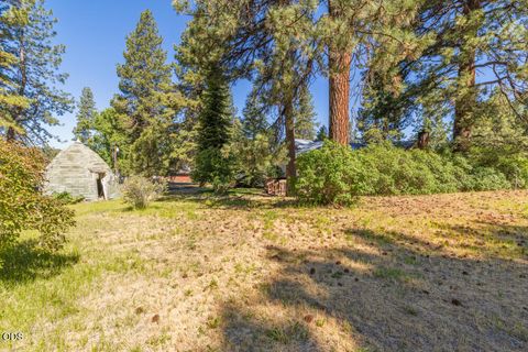 Tiny photo for 228 E Schonchin Street, Chiloquin, OR 97624 (MLS # 220223381)