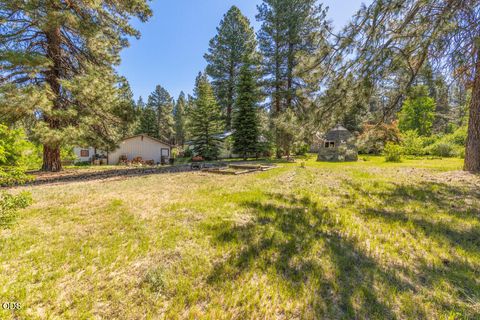 Tiny photo for 228 E Schonchin Street, Chiloquin, OR 97624 (MLS # 220223381)