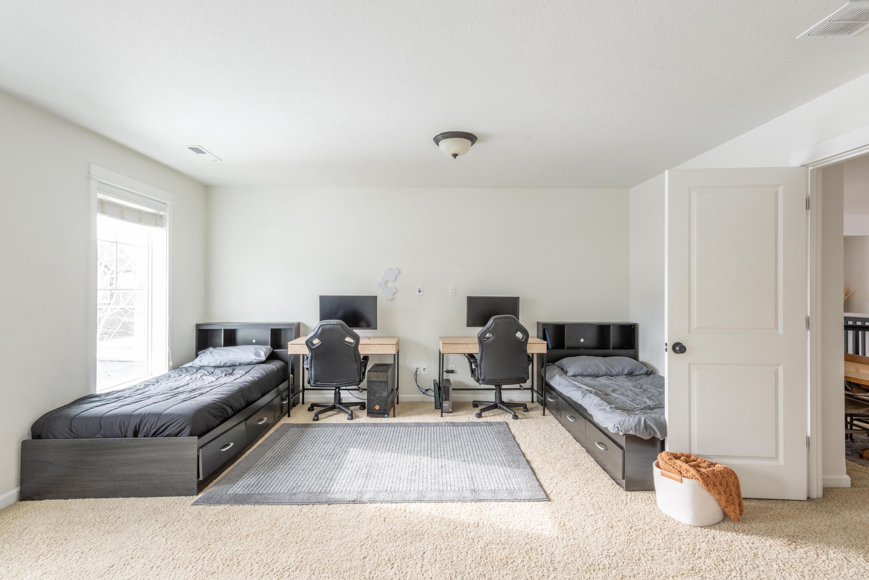 River Canyon Estates - Residential