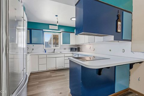 Tiny photo for 1390 NE Loper AVE, Prineville, OR 97754 (MLS # 220223987)