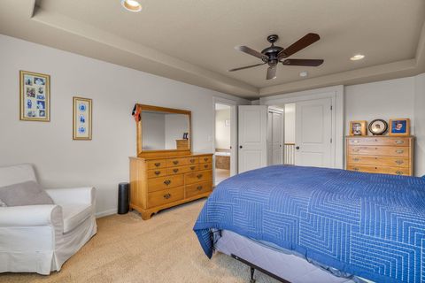 Tiny photo for 1132 NE Steins Pillar Drive, Prineville, OR 97754 (MLS # 220215545)