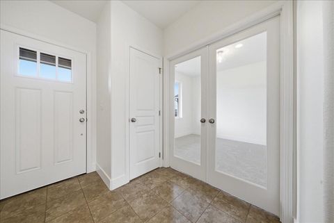 Tiny photo for 21269 SE Golden Market Court, Bend, OR 97702 (MLS # 220216953)