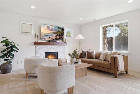 Tiny photo for 21269 SE Golden Market Court, Bend, OR 97702 (MLS # 220216953)