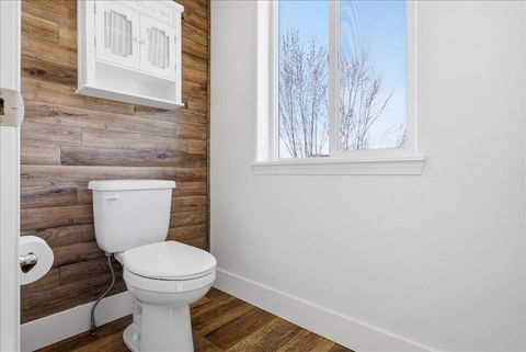 Tiny photo for 21269 SE Golden Market Court, Bend, OR 97702 (MLS # 220216953)