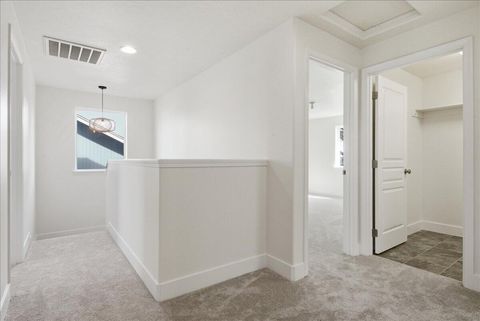 Tiny photo for 21269 SE Golden Market Court, Bend, OR 97702 (MLS # 220216953)