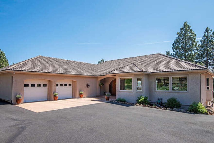 Amazing Whychus Creek Canyon and Whychus Creek Views from this beautiful custom built home in the sought after neighborhood of Squaw Creek Canyon Estates. Large decks span the entire back of the house - this is the view side of the house for entertaining in the Central Oregon Lifestyle. Single level house with spacious master and big master bathroom complete with soaking tub overlooking the canyon with creek views. Gourmet kitchen with open floorplan. Very light and bright. Newer septic system. Easy to maintain with low maintenance Native Landscaping. Enclosed dog run. Over 2.5 acres of land allows for the perfect amount of privacy. This house is just what you've been looking for to live the Central Oregon Lifestyle!