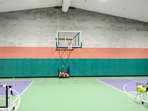 Tiny photo for 1061 Golden Pheasant Drive, Redmond, OR 97756 (MLS # 220217431)