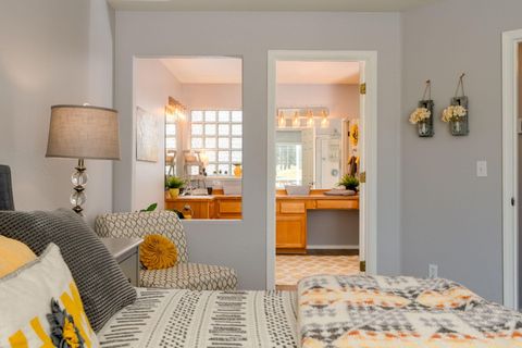 Tiny photo for 1061 Golden Pheasant Drive, Redmond, OR 97756 (MLS # 220217431)