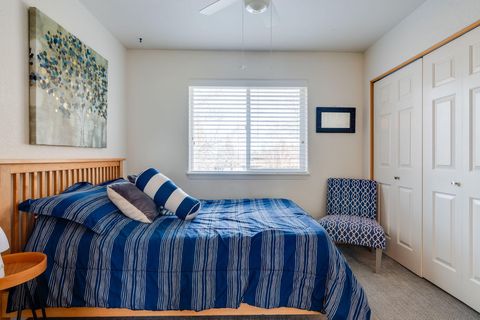 Tiny photo for 1061 Golden Pheasant Drive, Redmond, OR 97756 (MLS # 220217431)