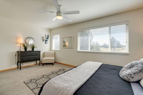 Tiny photo for 1061 Golden Pheasant Drive, Redmond, OR 97756 (MLS # 220217431)