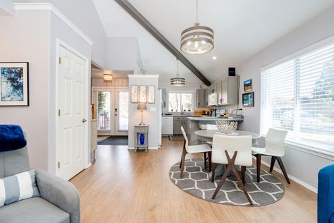 Tiny photo for 1061 Golden Pheasant Drive, Redmond, OR 97756 (MLS # 220217431)