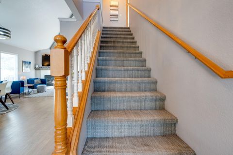 Tiny photo for 1061 Golden Pheasant Drive, Redmond, OR 97756 (MLS # 220217431)