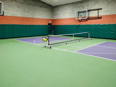 Tiny photo for 1061 Golden Pheasant Drive, Redmond, OR 97756 (MLS # 220217431)