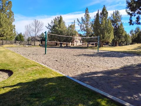 Tiny photo for 1061 Golden Pheasant Drive, Redmond, OR 97756 (MLS # 220217431)