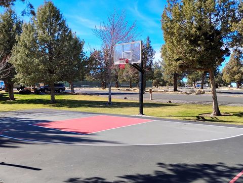 Tiny photo for 1061 Golden Pheasant Drive, Redmond, OR 97756 (MLS # 220217431)