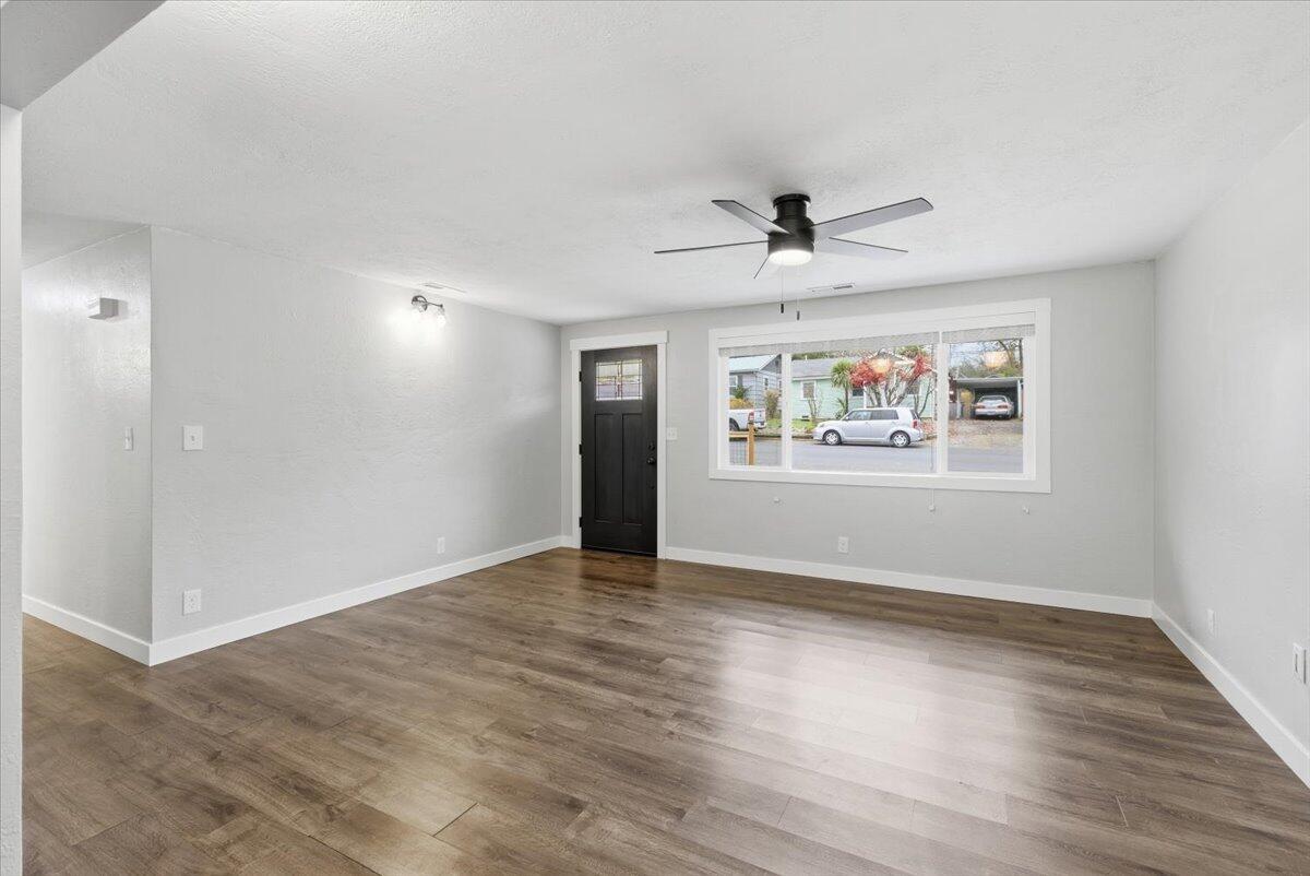 Laurelhurst Addition - Residential