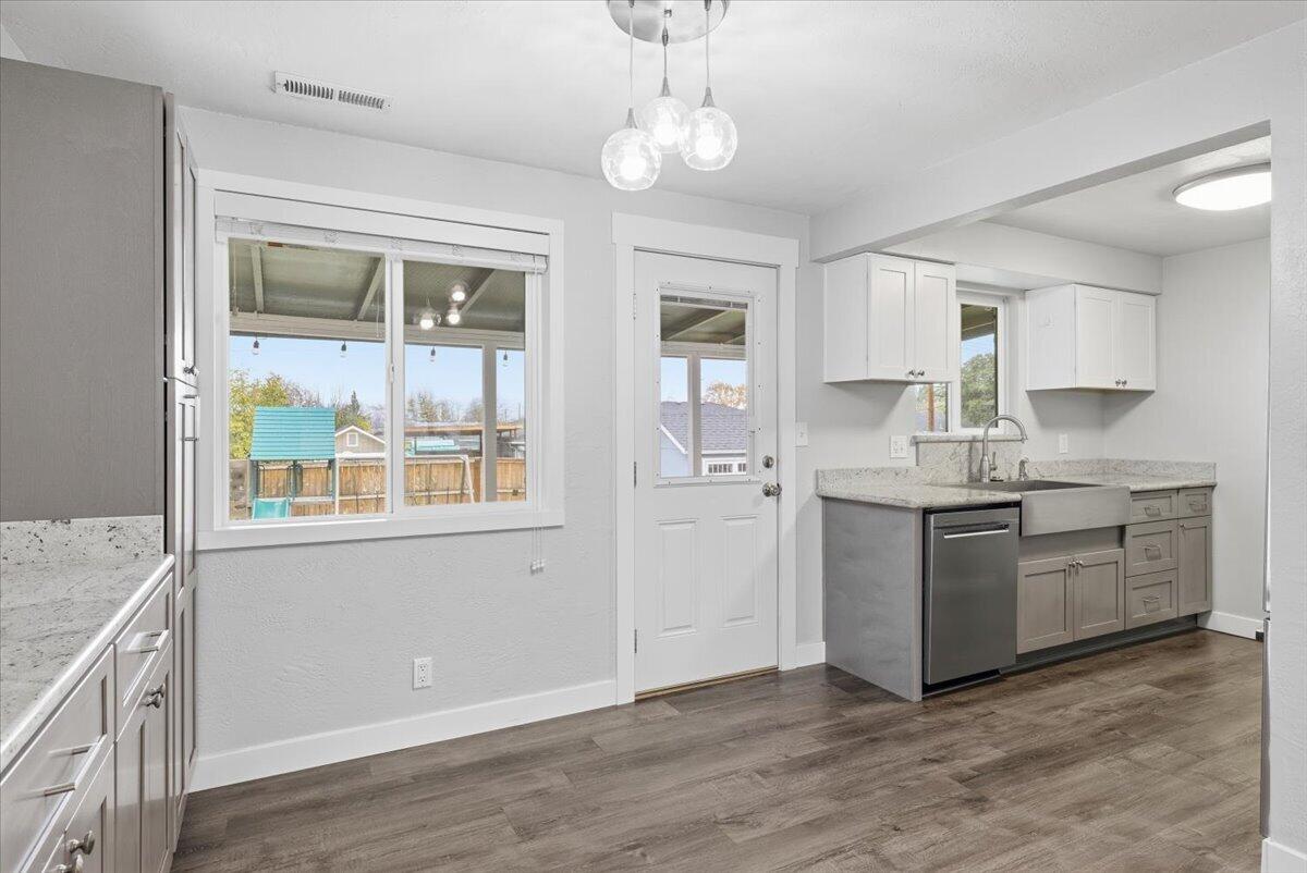 Laurelhurst Addition - Residential