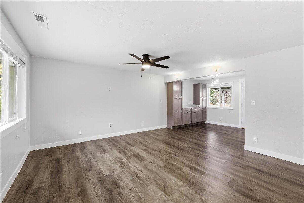 Laurelhurst Addition - Residential