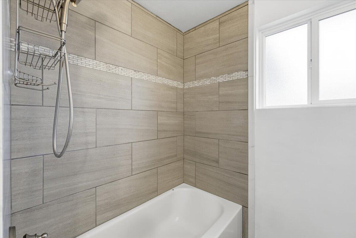 Laurelhurst Addition - Residential