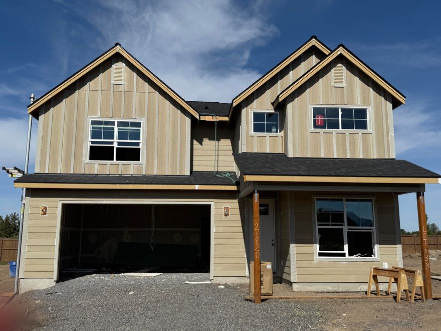 This home, by Stone Bridge Homes NW in Bend's Stevens Ranch neighborhood, features a main-level office, two car garage, and open concept living. The kitchen and great room are light and bright with hardwood flooring, stainless appliances, walk in pantry, quartz countertops, and a gas fireplace with a floor-to-ceiling tile. On the second level, you will find a grand primary suite with double vanities, a tile shower, and a walk-in closet. Two more bedrooms and a bonus room will make a great second gathering area.This home comes equipped with A/C, fencing, and front and back yard landscape and is Earth Advantage certified. The buyer will also receive a 2-10 Home Buyer's warranty. certification.

Stevens Ranch features parks, caves, walking paths, near by shopping and restaurants, and the new county library.