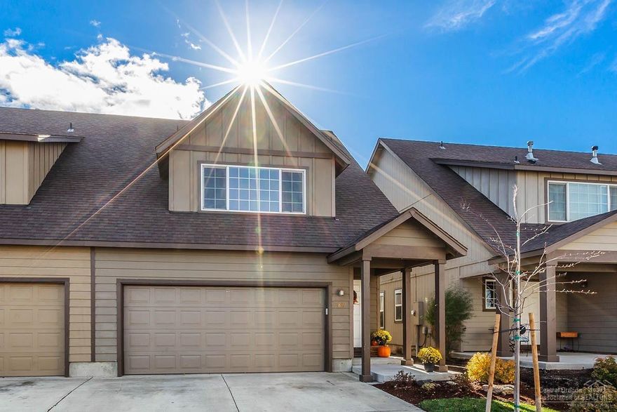 Great 3 bed, 2.5 bath near end of street in a wonderful neighborhood. Lots of kids and near several parks and shopping, New paint, flooring, and refrigerator. Landscaping and pavers in the back have recently been installed. 2 car garage, with additional 2 parking spots. 5 minutes to downtown Redmond. At this price it will not last long.