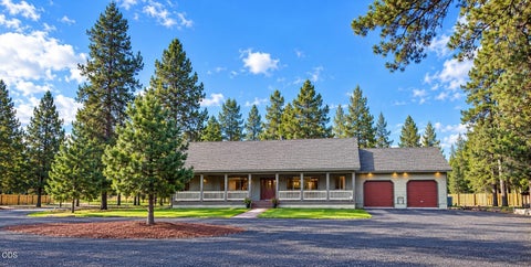 Photo of 150128 Paul Drive, La Pine, OR 97739 (MLS # 220228721)