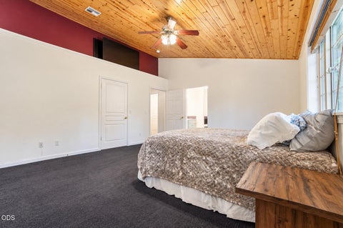 Tiny photo for 150128 Paul Drive, La Pine, OR 97739 (MLS # 220228721)