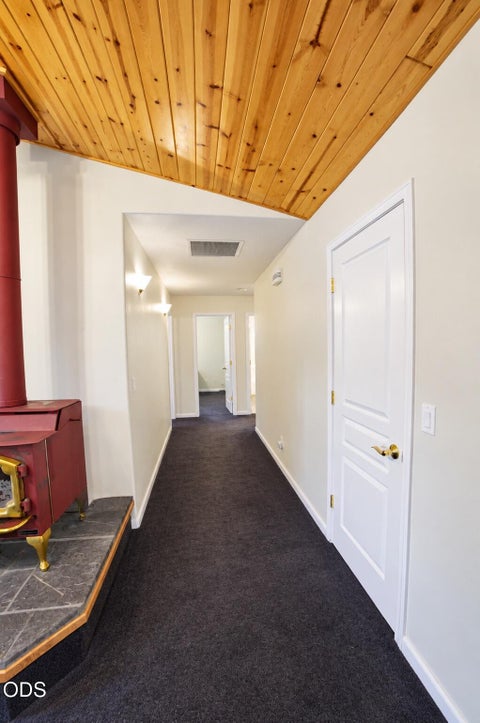 Tiny photo for 150128 Paul Drive, La Pine, OR 97739 (MLS # 220228721)
