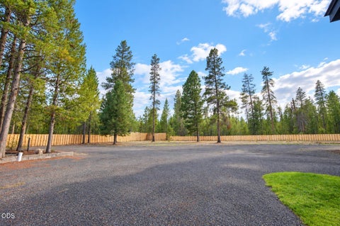 Tiny photo for 150128 Paul Drive, La Pine, OR 97739 (MLS # 220228721)