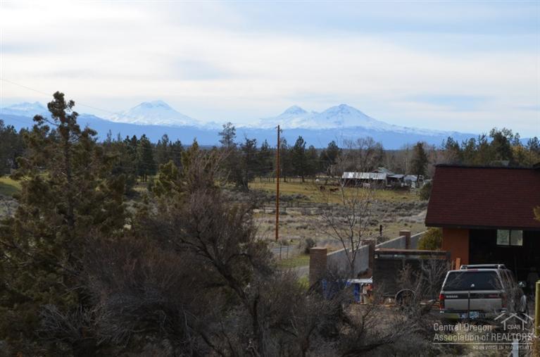 Hunts Three Sisters - Residential